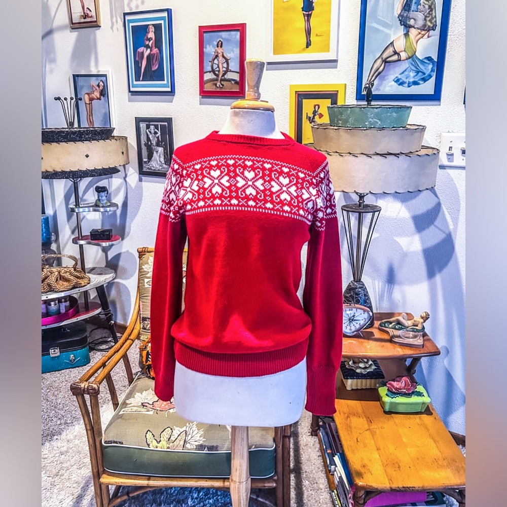 Vintage 1940s Style Sweater | Heart Snowflake | Red | M L | 40s | Fair Isle